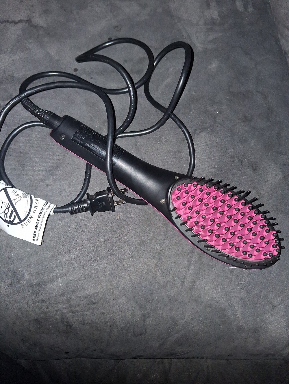 Simply Straight Ceramic Straightening Brush - Picture 5 of 5